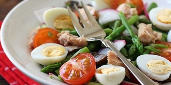 salata od povrća s jajima za mršavljenje