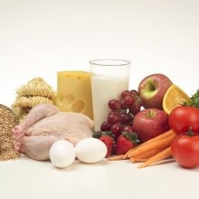 proteinska hrana i voće na dijeti sa šest latica